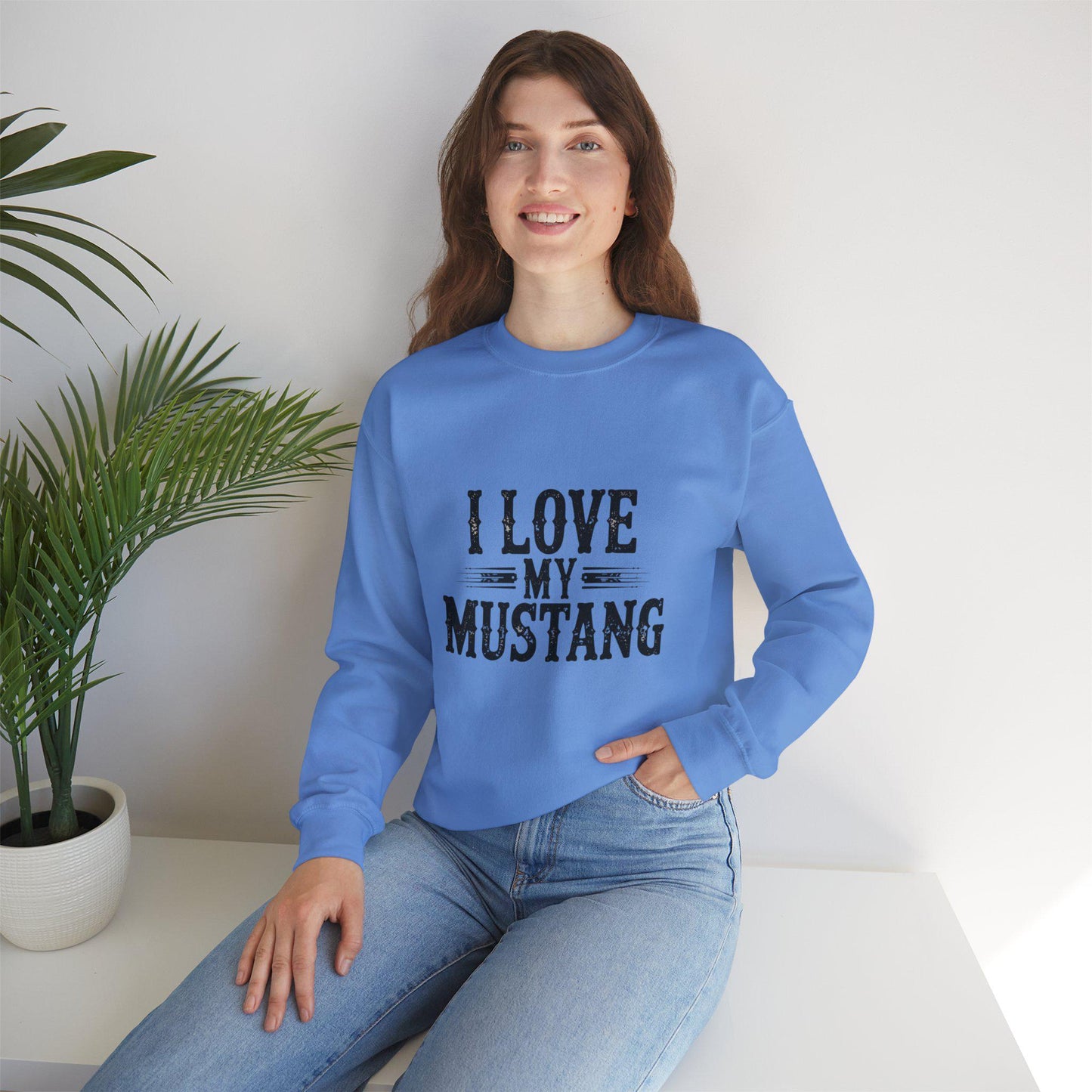 I love my Mustang Heavy Blend™ Crewneck Sweatshirt