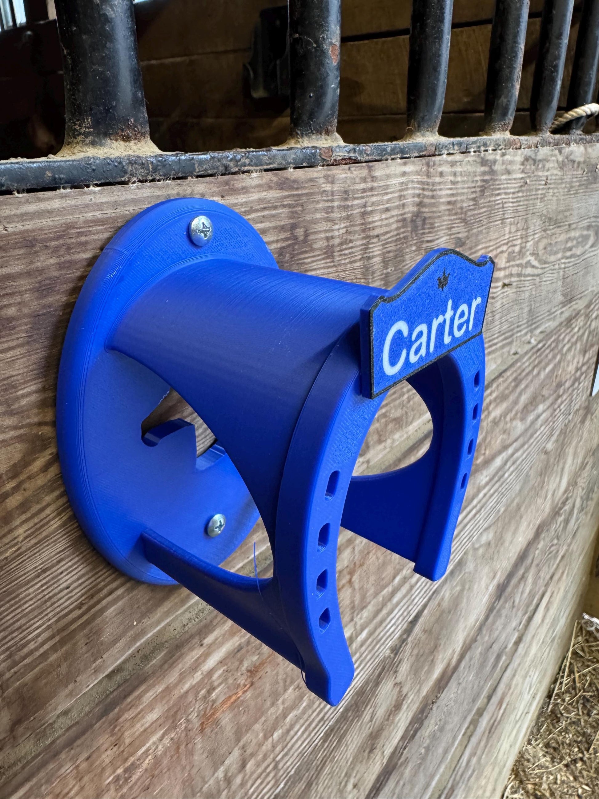 Custom Plastic Horse Bridle Halter Rack Holder with Nameplate