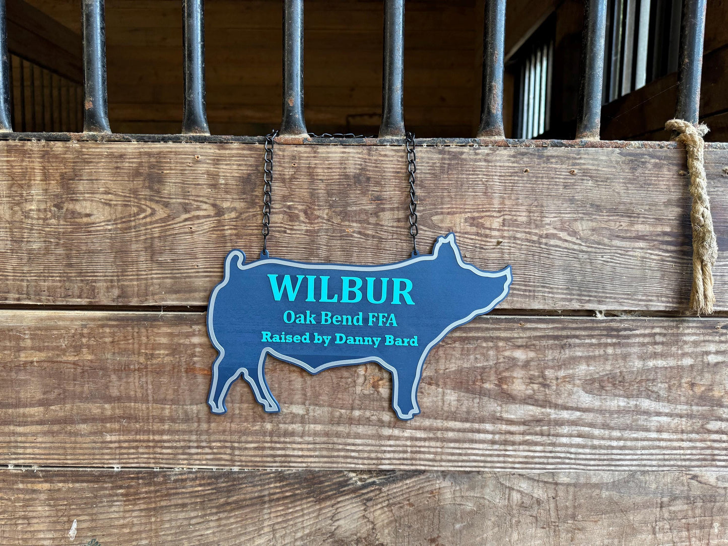 XL Personalized Pig or Sow Stall Sign for Farm Fair Stall For 4-H or FFA - Extra Large Custom Stall Sign, Fair Sign Custom Pig or Sow Sign