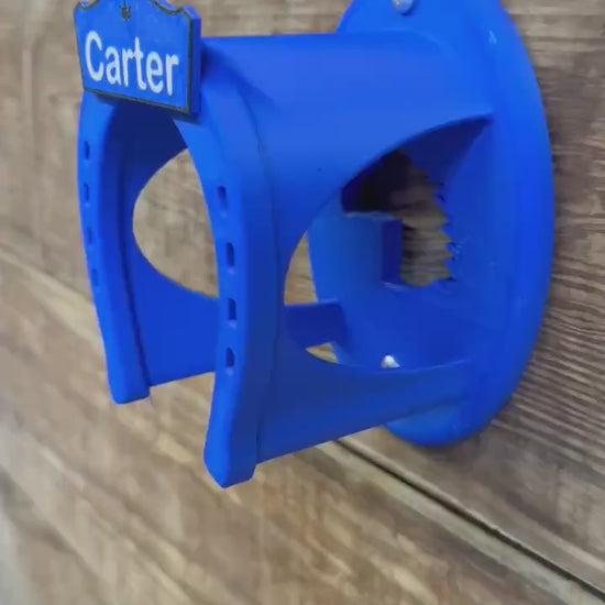 Custom Plastic Horse Bridle Halter Rack Holder with Nameplate